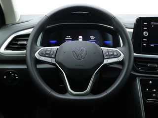 Volkswagen T-Roc Volkswagen T-Roc 1.5 TSI Life Bns | Private Lease 639,- | Navigatie | Camera | K - afbeelding nr 23