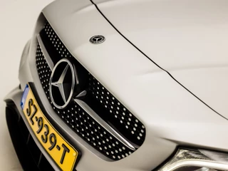 Mercedes-Benz CLA Mercedes-Benz CLA 180 AMG Sport Automaat (SCHUIFDAK, APPLE CARPLAY, GROOT NAVI, LEDER/ALCANTARA, STOELVERWARMING, SPORTSTOELEN, CRUISE, KEYLESS START, NIEUWSTAAT) - afbeelding nr 30