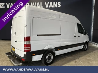 Mercedes-Benz Sprinter Mercedes-Benz Sprinter 316 CDI 164pk L2H2 inrichting Euro6 Airco | 2800kg Trekhaak | Cruisecontrol | Chauffeursstoel Parkeersensoren, multifunctioneel stuurwiel - afbeelding nr 13