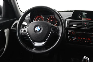 BMW 1 Serie BMW 1-serie 118i Corporate Lease Executive (PARKEERSENSOREN, NAVIGATIE, CRUISE CONTROL, AUTOMAAT, NL-AUTO) - afbeelding nr 3