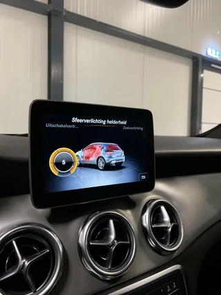 Mercedes-Benz GLA Mercedes GLA-klasse 180 AMG Navi Camera Cruise Climate PDC - afbeelding nr 24