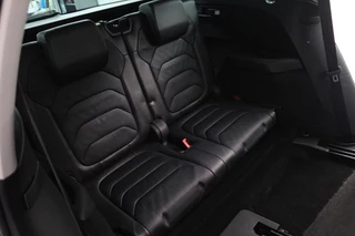 Škoda Kodiaq Skoda Kodiaq 1.4 TSI ACT Style Business 7p (TREKHAAK, STOELVERWARMING, CAMERA, SFEERVERLICHTING, ELEKTR STOELEN, NL-AUTO) - afbeelding nr 11