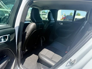 Volvo XC40 Volvo XC40 1.5 T5 TE Moment Pro - afbeelding nr 16