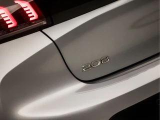 Peugeot 208 Automaat (VIRTUAL COCKPIT, APPLE CARPLAY, GROOT NAVI, LEDER, SFEERVERLICHTING, SPORTSTOELEN, 360 CAMERA, ADAPTIVE CRUISE, KEYLESS, GETINT GLAS, NIEUWSTAAT) - afbeelding nr 29