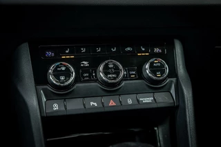Škoda Karoq Skoda Karoq 1.5 TSI ACT Style Business|Pano | Nap | Trekhaak - afbeelding nr 31