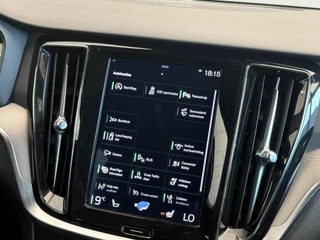 Volvo S60 Volvo S60 2.0 T5 250PK R design Harman Kardon|BLIS|Memory| - afbeelding nr 11