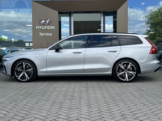 Volvo V60 Volvo V60 2.0 T6 Plug-in hybrid AWD Plus Dark 350pk - afbeelding nr 14