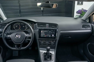 Volkswagen Golf Volkswagen Golf 1.0 TSI Panorama LED Digi NAP - afbeelding nr 14