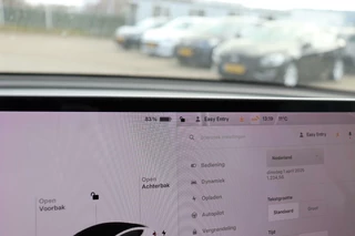 Tesla Model 3 Tesla Model 3 Long Range AWD 75 kWh black&white chrome delete uitstraling! autopilot dual motor stoelverwarming v+a panodak - afbeelding nr 21