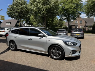 Ford Focus Ford Focus Wagon 1.0 EcoBoost ST Line Business Climate Control Carplay - afbeelding nr 15
