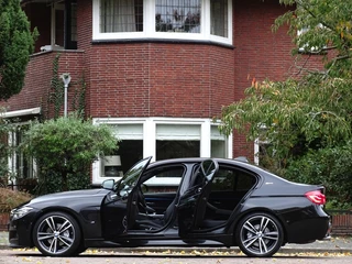 BMW 3 Serie BMW 3 Serie 330e 252PK M-Sport Ed. / M-Perf. / LED - afbeelding nr 6