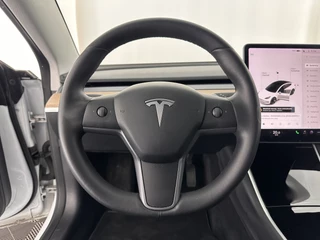 Tesla Model 3 (INCL-BTW) Aut. *PANO | AUTO-PILOT | NAPPA-LEATHER | KEYLESS | FULL-LED | MEMORY-PACK | SURROUND-VIEW | DAB | CARPLAY | DIGI-COCKPIT | LANE-ASSIST | COMFORT-SEATS | 18