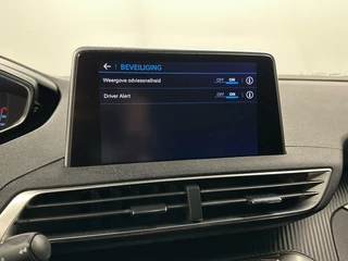 Peugeot 3008 Peugeot 3008 1.2 PureTech Blue Lease Executive CARPLAY CAMERA - afbeelding nr 31