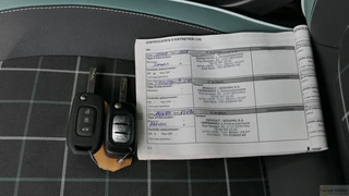 Renault Twingo Renault Twingo TCe 90 EDC Automaat La Parisienne - afbeelding nr 10