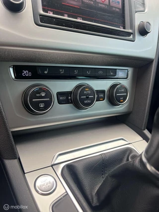Volkswagen Passat Volkswagen Passat Variant 2.0 TDI Business Edition - afbeelding nr 11