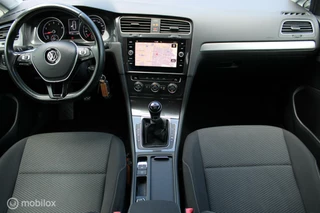 Volkswagen Golf Volkswagen Golf Variant 1.0 TSI Trendline Business, Pdc Voor + achter + Trekhaak, Navi + app Connect, Cruise, Clima, LMV - afbeelding nr 2