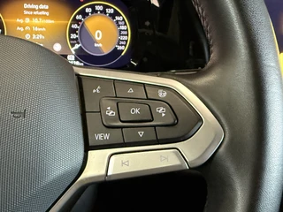 Volkswagen Golf Volkswagen Golf 1.5 eTSI Life Business | Apple Carplay | Elek. stoelen | Draadloze tel. lader - afbeelding nr 13