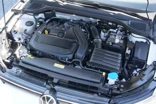 Volkswagen Golf Volkswagen Golf 1.5 eTSI DSG Style Apple/Android Panodak LED - afbeelding nr 23