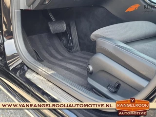 Mercedes-Benz C-Klasse Mercedes C-klasse Estate 180 Prestige Aut., sportst., stoelv., LED verl., 17