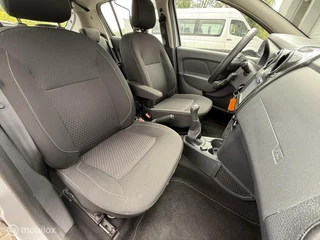Dacia Sandero Dacia Sandero 0.9 TCe Laureate 2017 / Airco / Navigatie / DAB / Dealeronderhouden NAP - afbeelding nr 13