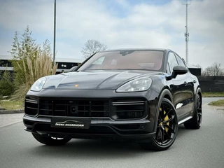 Porsche Cayenne - 370306454-0