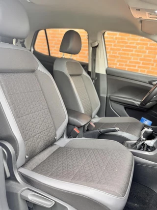 Volkswagen T-Cross Volkswagen T-Cross 1.0 TSi Style CARPLAY|PDC|ACC|LANE ASSIST - afbeelding nr 10
