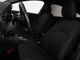 Ford Focus Ford Focus 1.5 EcoBoost ST Line | Trekhaak | B&O Sound |  Carplay | Navigatie | Full LED | Climate control | Keyless | PDC | Sportstoelen - afbeelding nr 5