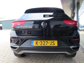Volkswagen T-Roc Volkswagen T-Roc 1.5 TSI DSG Style Bns Ecc Nav Pano Led Trekhaak 2021 - afbeelding nr 6
