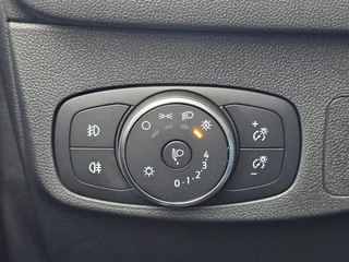 Ford Focus Ford Focus 1.0 EcoBoost Hybrid ST Line Automaat | Adaptive cruise control | Winter Pack | Achteruitrijcamera - afbeelding nr 13