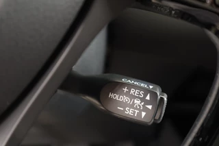 Toyota C-HR Toyota C-HR 2.0 Hybrid Executive - afbeelding nr 23