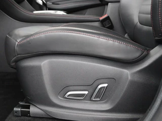 MG EHS MG EHS 1.5 TGDI Luxury | Panoramadak | Trekhaak |  Adaptive cruise | Leder | Carplay | Stoelverwarming | 360 camera | Navigatie | Full LED | Keyless - afbeelding nr 5