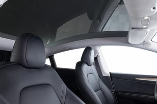 Tesla Model Y Tesla Model Y RWD 58 kWh | PANORAMADAK | LEDER *2e Pinksterdag OPEN v.a 11u tot 17u* - afbeelding nr 12
