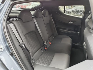 Toyota C-HR Toyota C-HR 2.0 Hybrid Style Bi-Tone | Navi | Trekhaak | Sensoren v/a - afbeelding nr 34
