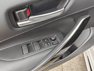 Toyota Corolla Toyota Corolla 1.8 Hybrid GR-Sport - afbeelding nr 8