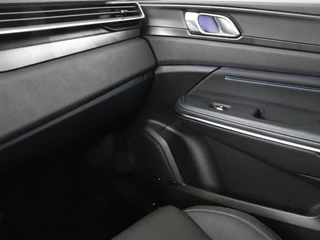 Lynk & Co 01 Lynk & Co 01 1.5 Plug In | Panoramadak | Infinity by Harman |  360 camera | Adaptive cruise | Stoelverwarming | Carplay | Memory | Full LED - afbeelding nr 24