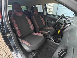 Citroën C1 Citroen C1 1.0 VTi Feel CARPLAY|NAP|GETINTE RAMEN|AIRCO - afbeelding nr 10