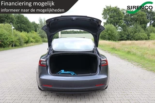 Tesla Model 3 Tesla Model 3 PERFORMANCE AWD 75 kWh dual motor 462pk chrome delete gray&black leder panodak stoelverwarming v+a autopilot - afbeelding nr 9