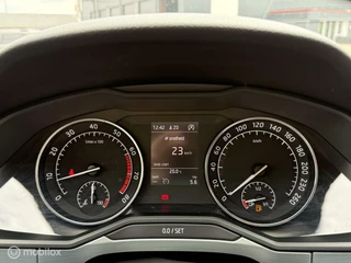 Škoda Superb Skoda Superb Combi 1.4 TSI Ambition NAVIGATIE - afbeelding nr 14