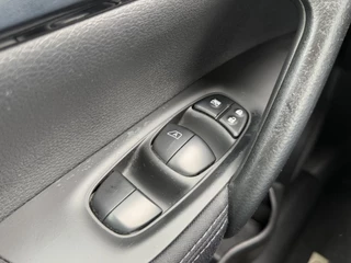 Nissan QASHQAI Nissan Qashqai 1.2 Premier Edition 2e Eigenaar,Navi,Clima,Cruise,Camera,Trekhaak,Pano,PDC V+A,Lm velgen,6 Bak,115pk,N.A.P,APK tot 12-2025 - afbeelding nr 26