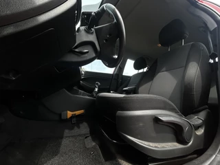 Hyundai i20 Hyundai i20 1.0 T-GDI Comfort | Navigatie | Trekhaak | Lichtmetalen velgen - afbeelding nr 2