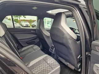 Volkswagen Golf Volkswagen GOLF 1.5 eTSI 3x R-Line Business+ /Pano /Garantie - afbeelding nr 10