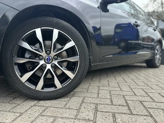 Volvo V60 Volvo V60 2.0 T3 Xenium Navi Cruise Climate Leder Stoelverwarming Trekhaak Lichtmetaal - afbeelding nr 20