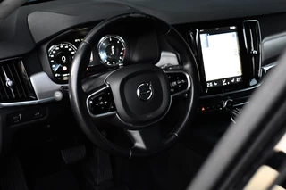 Volvo V90 Volvo V90 2.0 D4 Momentum | 21'' R-Design Velgen | Trekhaak wegklapbaar | ACC | Lederen Bekleding | - afbeelding nr 18