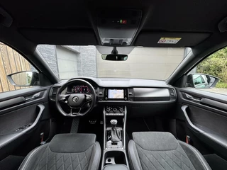 Škoda Kodiaq Skoda Kodiaq 1.5 TSI Sportline Automaat | Trekhaak uitklapbaar | Navigatiesysteem | Stoelverwarming | Stuurverwarming | Getint glas | Cruise control | 20 inch lichtmetalen velgen | Achteruitrijcamera | Parkeersensoren voor en achter - afbeelding nr 3