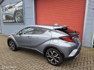 Toyota C-HR Toyota C-HR 2.0 Style Luxury 180pk. Projector LED, JBL, Haak - afbeelding nr 9