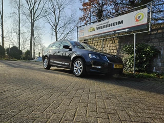 Škoda Octavia Skoda Octavia Combi 1.0 TSI Automaat Greentech Ambition Business - afbeelding nr 13