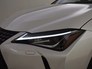 Lexus UX - afbeelding nr 9
