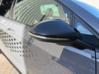Volkswagen Golf Volkswagen GOLF 2.0 TSI GTI TCR AKRA/PANO/CAMERA/ACC/MATRIX - afbeelding nr 16