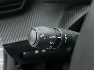 Peugeot e-2008 | Trekhaak | Carplay/Android Auto | Camera | - afbeelding nr 23