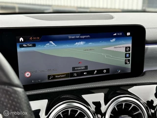 Mercedes-Benz A-Klasse Mercedes A-klasse 250 e AMG Line |Pano |Burmester |360 - afbeelding nr 23